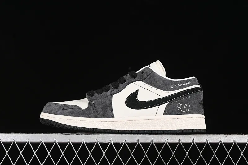 All categories Air Jordan Jordan series basketball shoes Air Jordan 1 Low High-end customized low-top sneakers Air Jordan 1 Low AJ1 Joe 1 Violent Bear joint-Black Velvet Pig Eight High-end customized low-top retro basketball shoes SJ9950-016